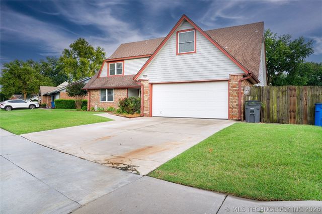 9604 E 25th Place, Tulsa, OK 74129