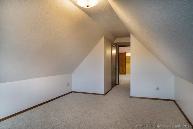 9604 E 25th Place, Tulsa, OK 74129