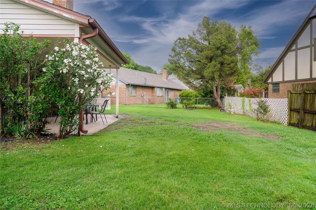 9604 E 25th Place, Tulsa, OK 74129