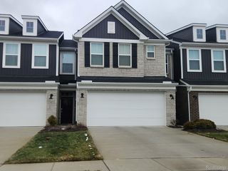 1459 Arcadia Drive, Milford Charter Township, MI 48381