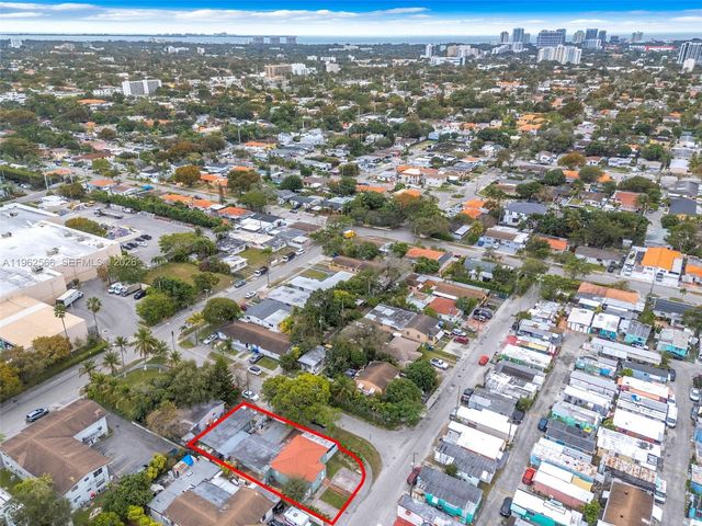 941 SW 31st Ct, Miami, FL 33135