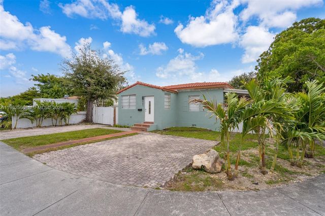 941 SW 31st Ct, Miami, FL 33135