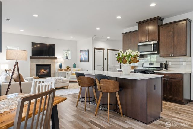 2744 S 120th Place, Burien, WA 98168