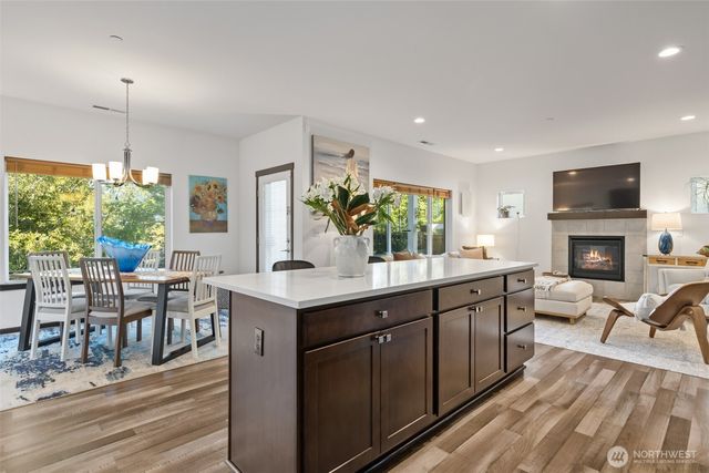 2744 S 120th Place, Burien, WA 98168