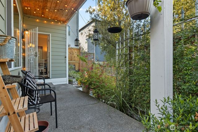 2744 S 120th Place, Burien, WA 98168