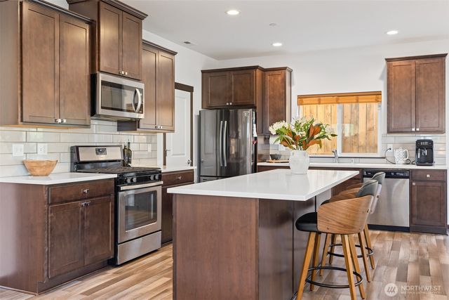 2744 S 120th Place, Burien, WA 98168