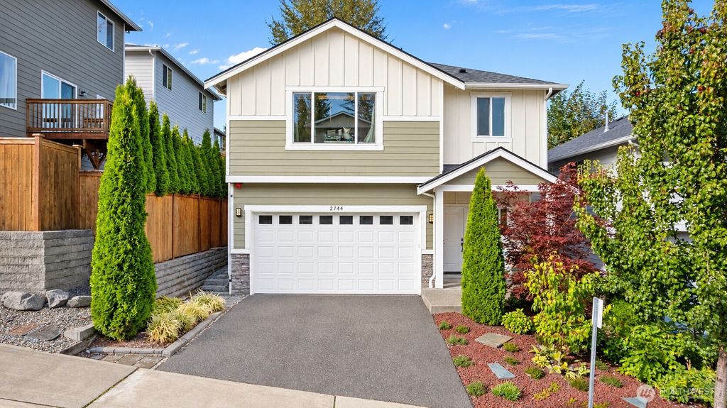2744 S 120th Place, Burien, WA 98168