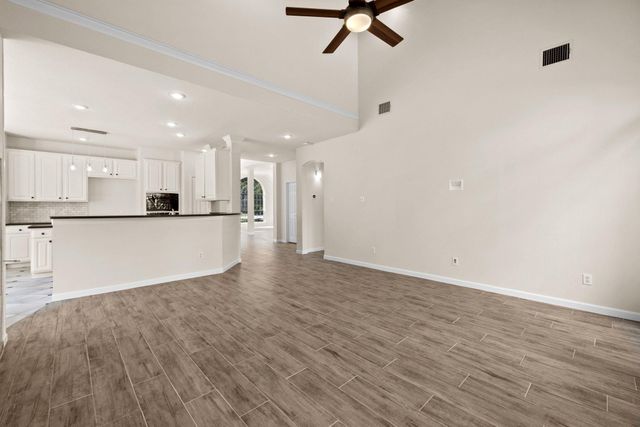 10100 Scull Creek DR, Austin, TX 78730