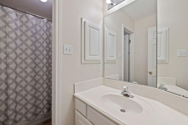 10100 Scull Creek DR, Austin, TX 78730