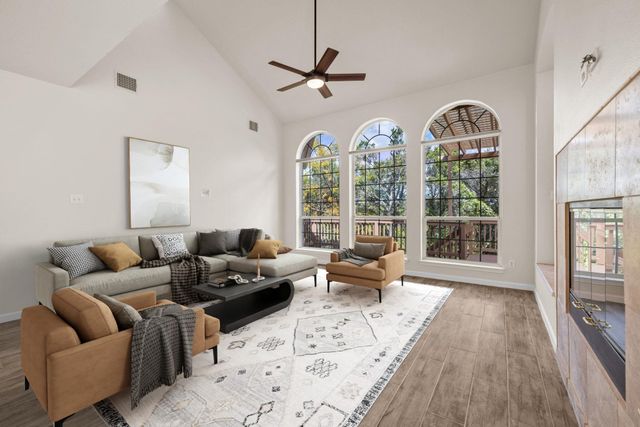 10100 Scull Creek DR, Austin, TX 78730