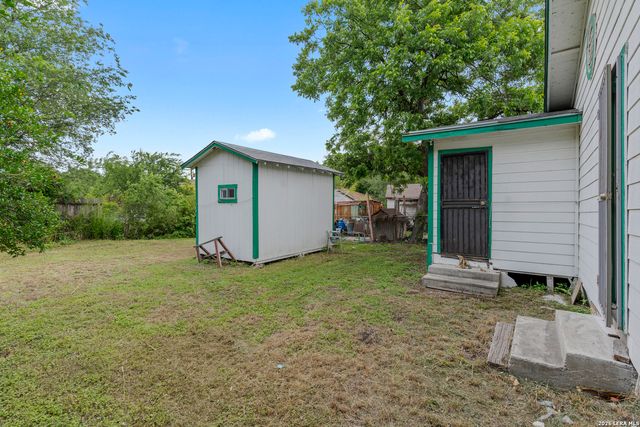 918 CECILIA ST, San Antonio, TX 78207