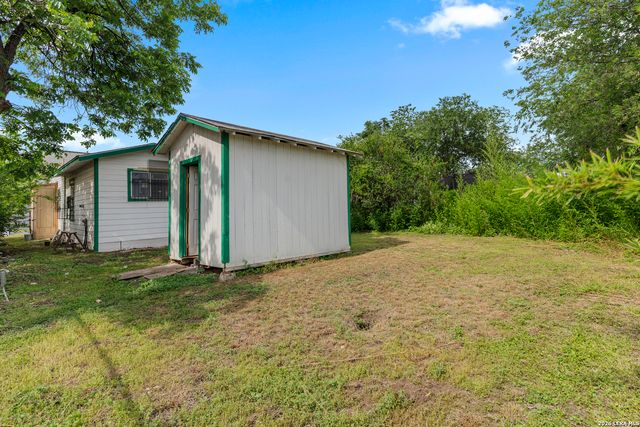 918 CECILIA ST, San Antonio, TX 78207