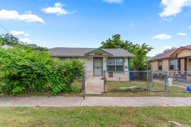 918 CECILIA ST, San Antonio, TX 78207
