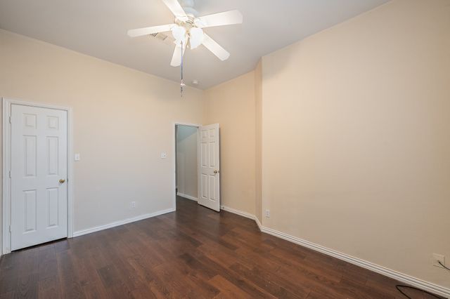 2306 Bear Run Road, Arlington, TX 76001