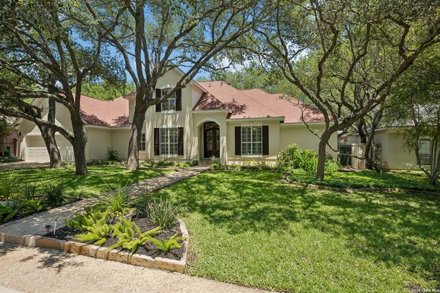 10 Inwood Knoll, San Antonio, TX 78248
