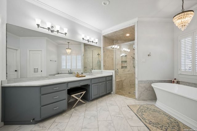 10 Inwood Knoll, San Antonio, TX 78248