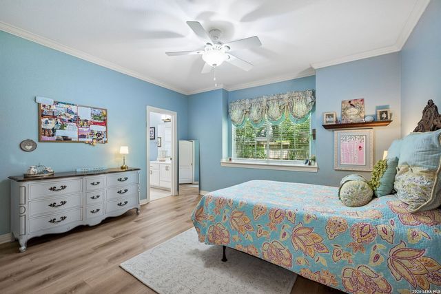 10 Inwood Knoll, San Antonio, TX 78248
