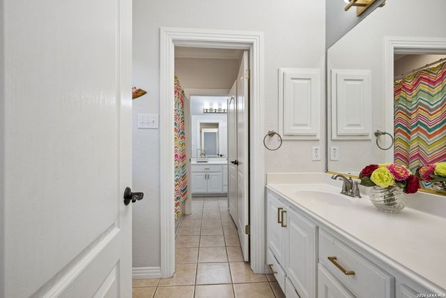 10 Inwood Knoll, San Antonio, TX 78248