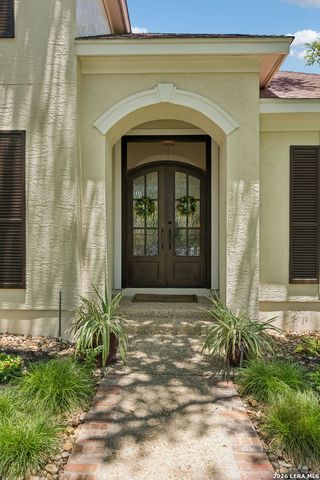 10 Inwood Knoll, San Antonio, TX 78248