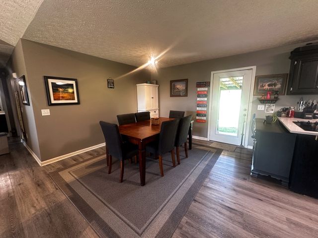831 Philippi Rd, Wartrace, TN 37183
