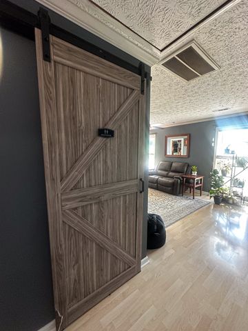 831 Philippi Rd, Wartrace, TN 37183