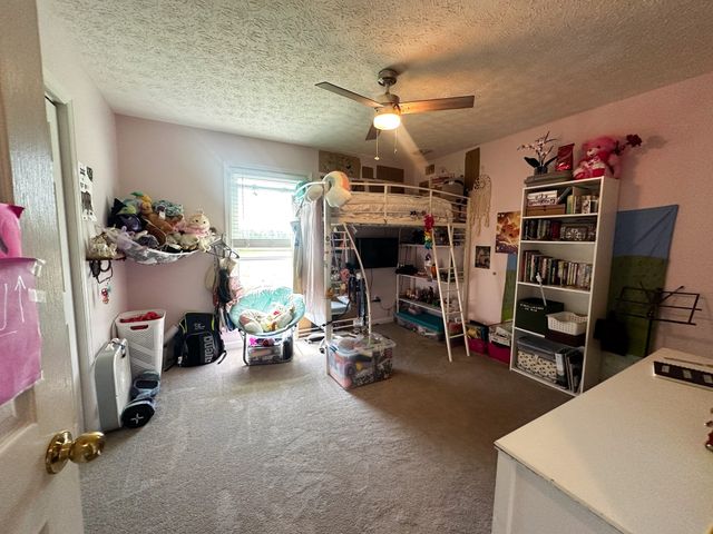 831 Philippi Rd, Wartrace, TN 37183
