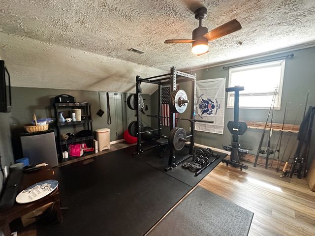 831 Philippi Rd, Wartrace, TN 37183