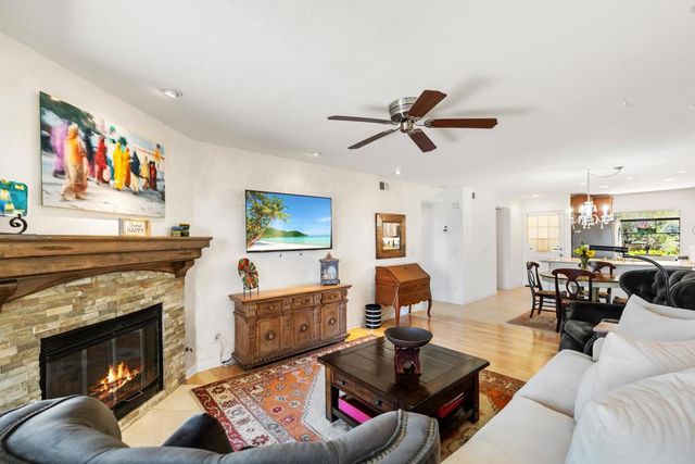 136 S Jayton Lane, Encinitas, CA 92024
