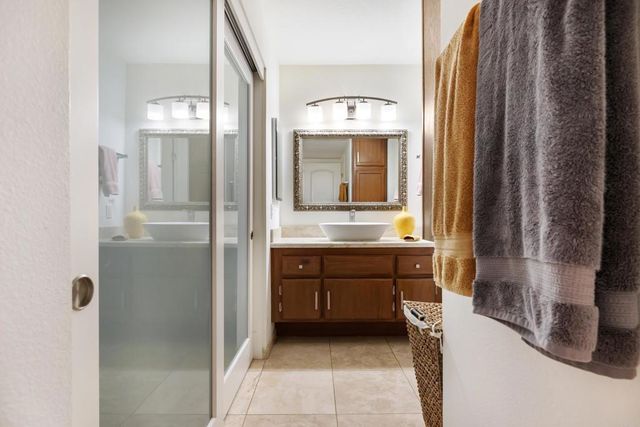 136 S Jayton Lane, Encinitas, CA 92024