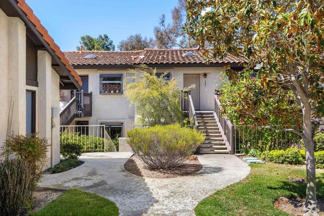 136 S Jayton Lane, Encinitas, CA 92024