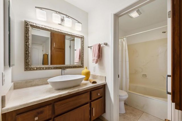 136 S Jayton Lane, Encinitas, CA 92024