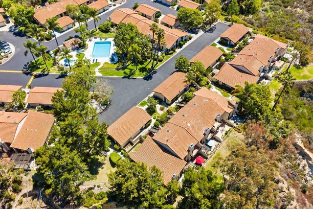 136 S Jayton Lane, Encinitas, CA 92024
