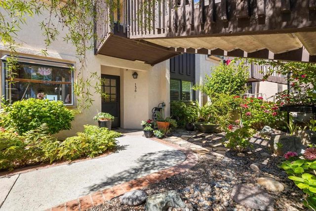 136 S Jayton Lane, Encinitas, CA 92024