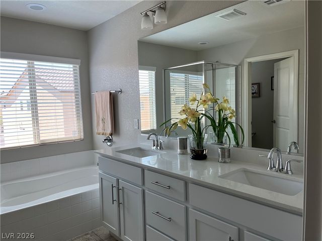 1217 West Arc Dome Avenue, North Las Vegas, NV 89031