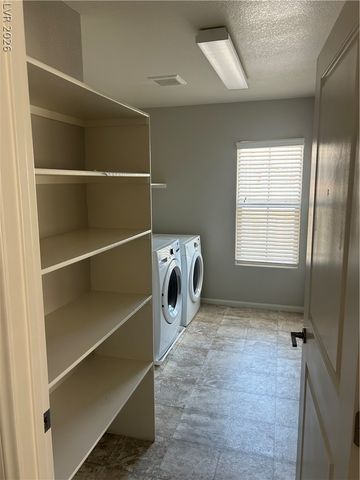 1217 West Arc Dome Avenue, North Las Vegas, NV 89031