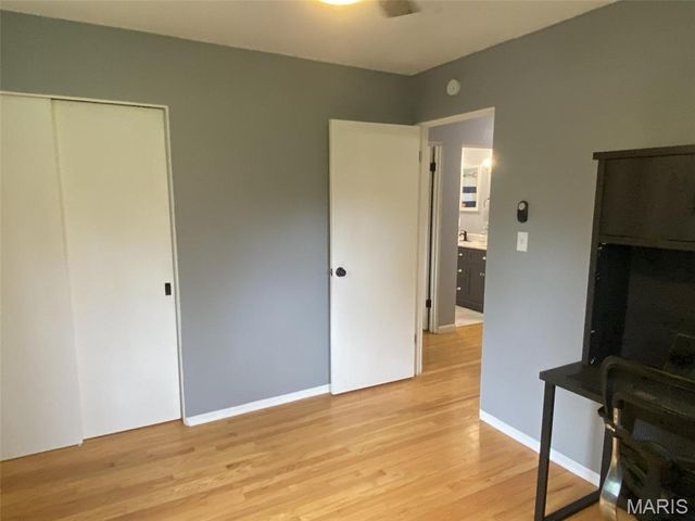 22 Saint George Drive, Belleville, IL 62221