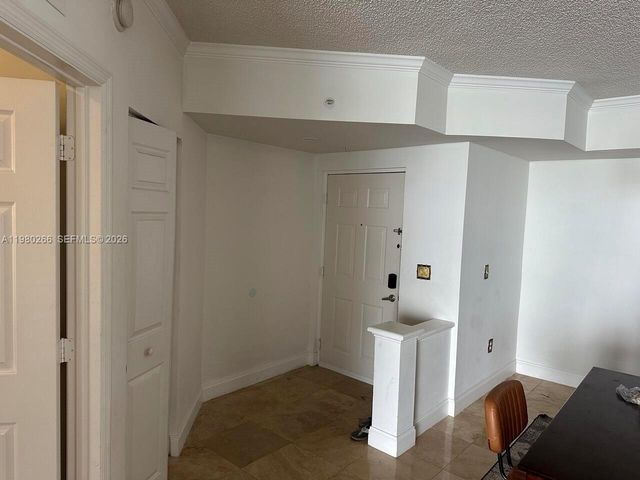 17100 N Bay Road 1904, Sunny Isles Beach, FL 33160
