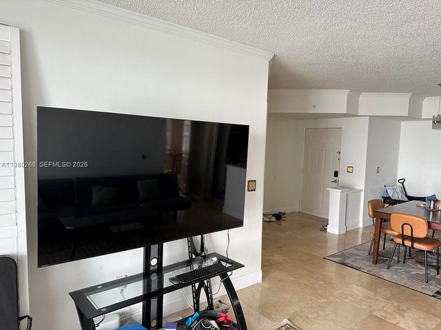 17100 N Bay Road 1904, Sunny Isles Beach, FL 33160