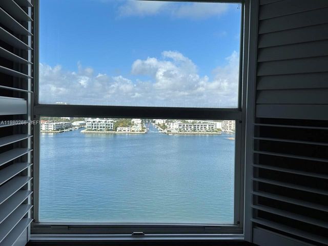 17100 N Bay Road 1904, Sunny Isles Beach, FL 33160
