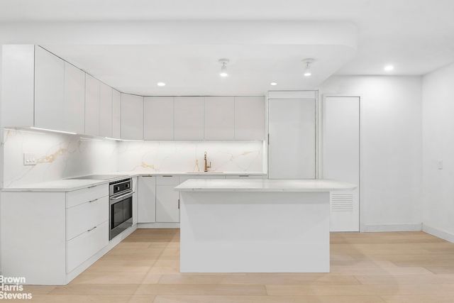 149 PROSPECT Place GARDEN, New York City, NY 11238