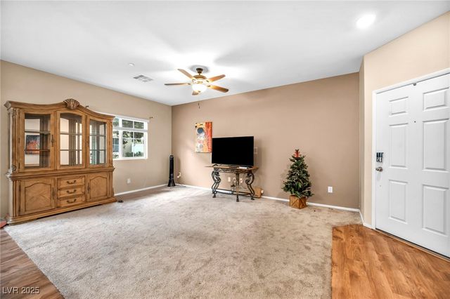 4465 Shimmering Skies Street 1178, North Las Vegas, NV 89031