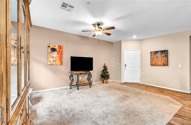 4465 Shimmering Skies Street 1178, North Las Vegas, NV 89031