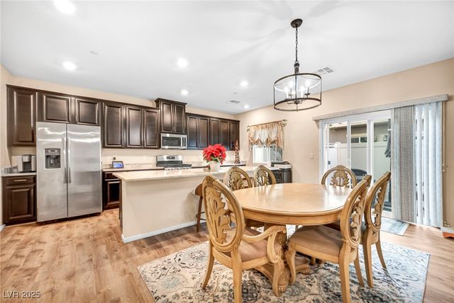 4465 Shimmering Skies Street 1178, North Las Vegas, NV 89031