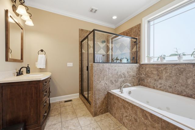 7645 Peppertree Drive, Ooltewah, TN 37363
