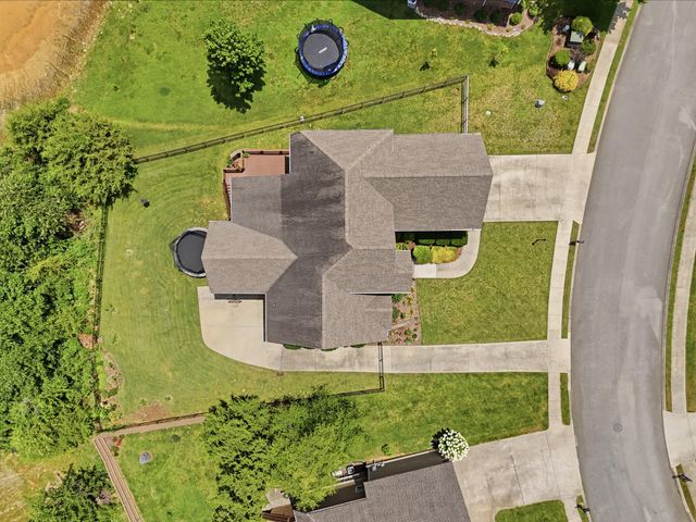 7645 Peppertree Drive, Ooltewah, TN 37363
