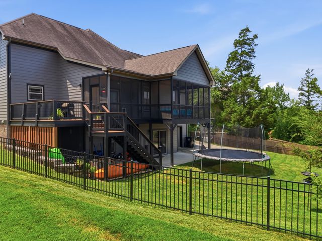 7645 Peppertree Drive, Ooltewah, TN 37363