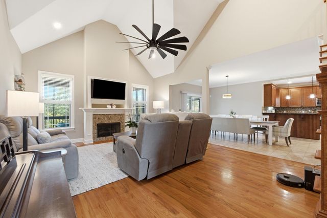 7645 Peppertree Drive, Ooltewah, TN 37363