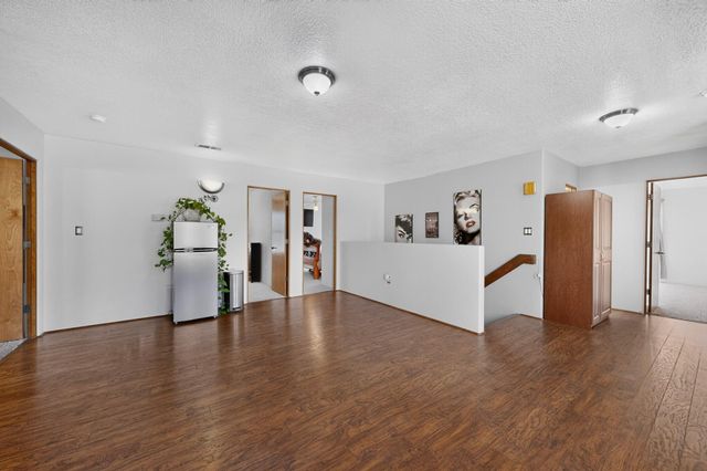 8401 Magenta Road NW, Albuquerque, NM 87120