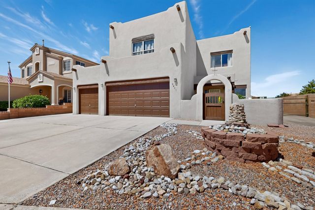 8401 Magenta Road NW, Albuquerque, NM 87120