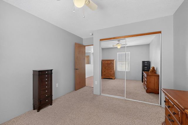 8401 Magenta Road NW, Albuquerque, NM 87120